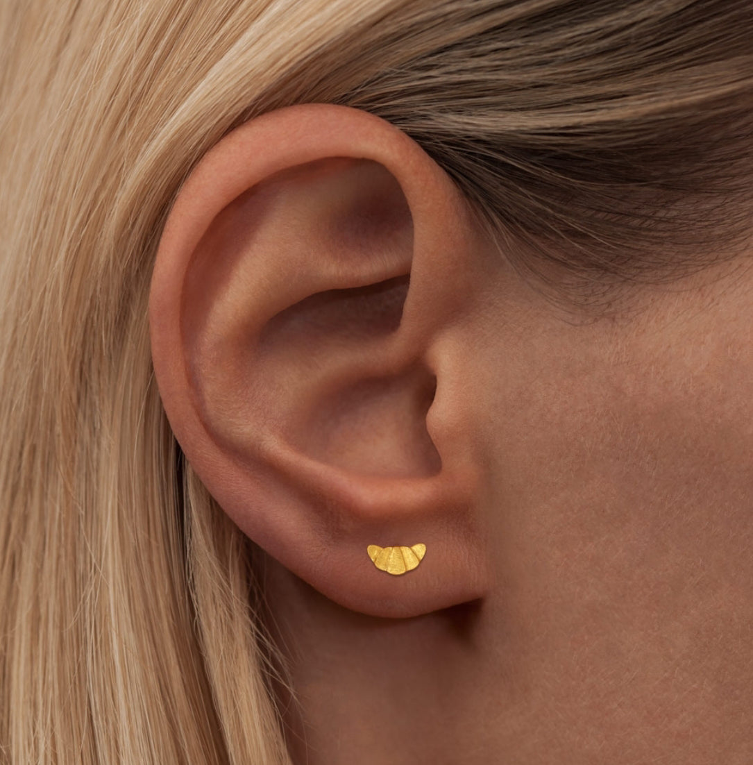 Lulu Copenhagen Gold Plated Croissant Stud Earring